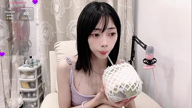 tuantuanle online show from 03/15/26, 02:02