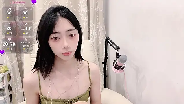 Snapshot of tuantuanle chatting on 05/20/26, 03:53 tuantuanle online show from 05/20/26, 03:53