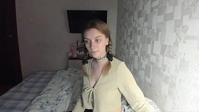 AlisTris online show from 10/05/25, 02:52