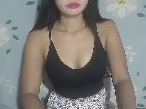 pretty asian xx online show from 02/11/26, 07:52