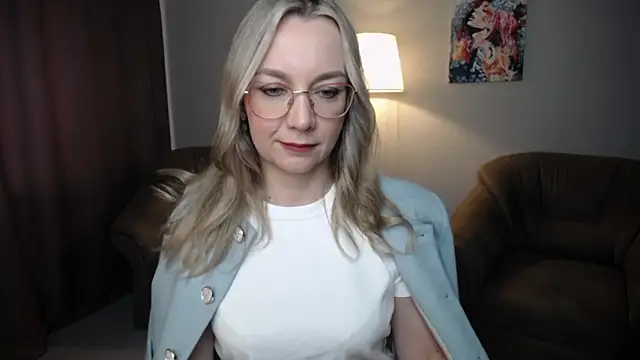 Ava Elior online show from 03/30/26, 10:17