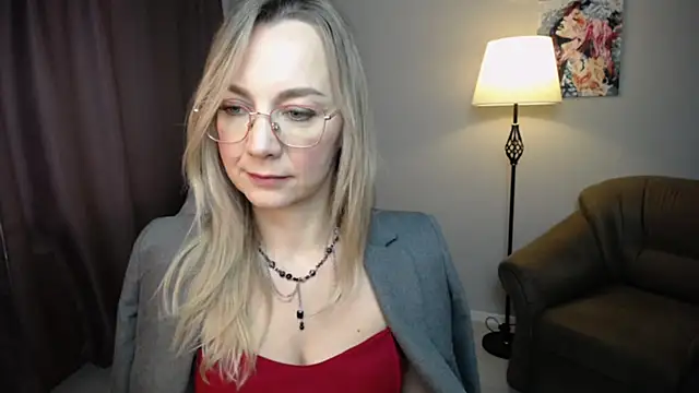 Snapshot of Ava_Elior chatting on 11/01/25, 10:09 Ava Elior online show from 11/01/25, 10:09