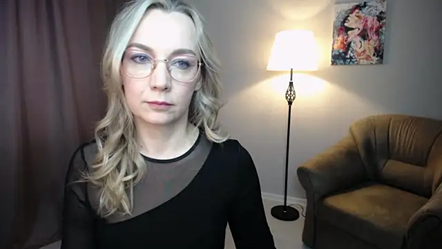 Ava Elior online show from 02/05/26, 11:17