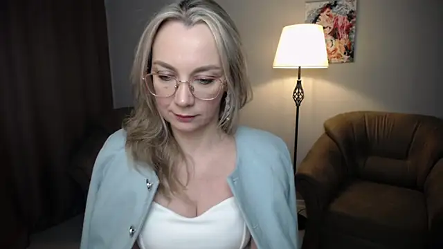 Ava Elior online show from 03/19/26, 10:15