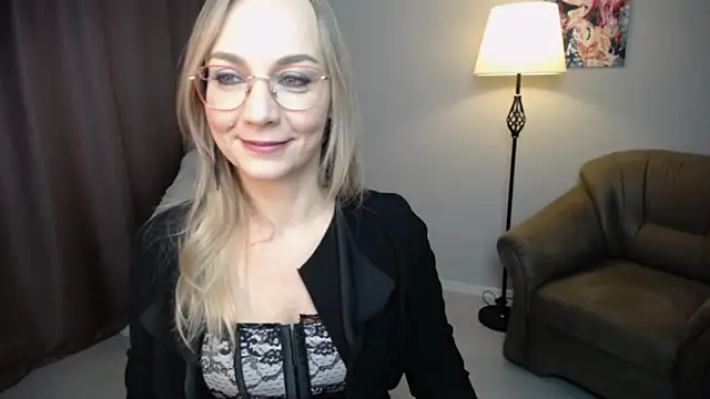 Snapshot of Ava_Elior chatting on 10/30/25, 09:51 Ava Elior online show from 10/30/25, 09:51