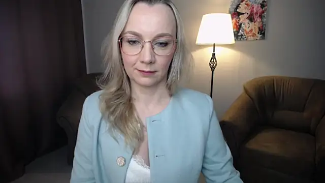 Ava Elior online show from 05/11/26, 10:16