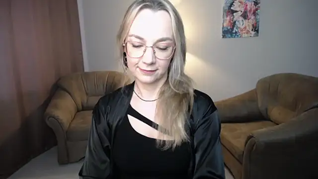 Snapshot of Ava_Elior chatting on 07/11/26, 11:54 Ava Elior online show from 07/11/26, 11:54