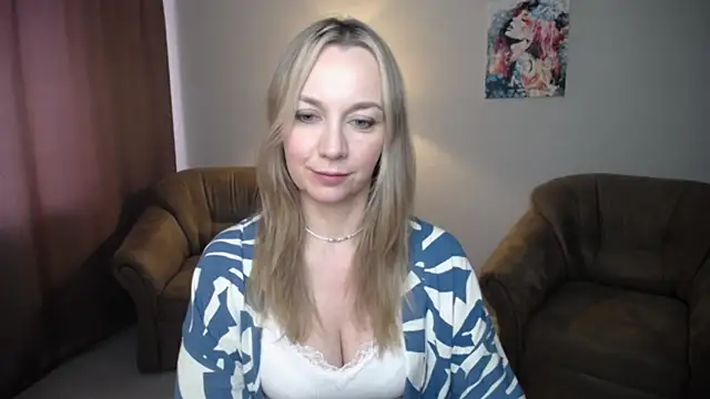 Snapshot of Ava_Elior chatting on 06/24/26, 10:36 Ava Elior online show from 06/24/26, 10:36