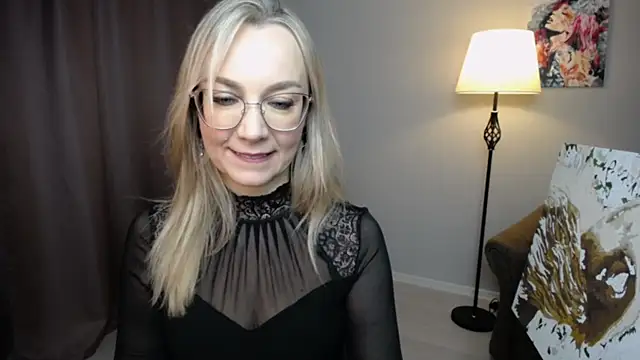 Snapshot of Ava_Elior chatting on 12/03/25, 10:36 Ava Elior online show from 12/03/25, 10:36