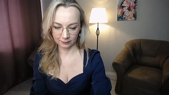 Ava Elior online show from 04/05/26, 11:06