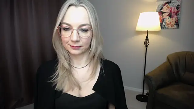 Snapshot of Ava_Elior chatting on 11/27/25, 09:54 Ava Elior online show from 11/27/25, 09:54