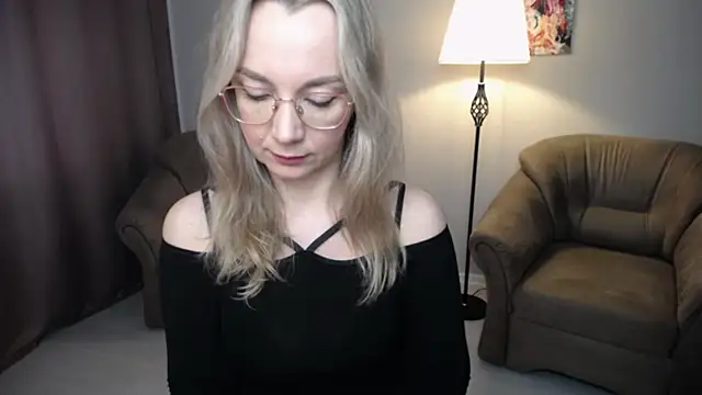 Ava Elior online show from 03/27/26, 11:33