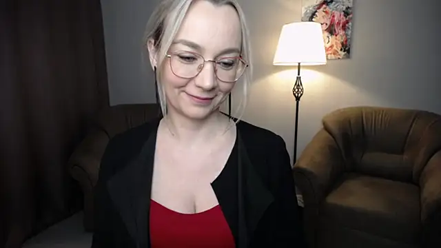 Ava Elior online show from 04/08/26, 11:44