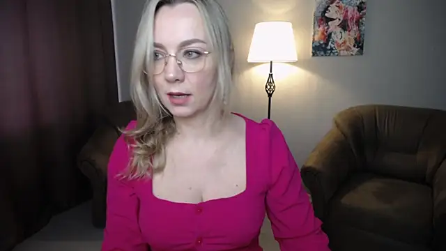 Ava Elior online show from 05/05/26, 10:07