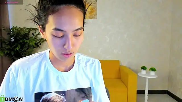FlirtyAura online show from 04/28/26, 11:36