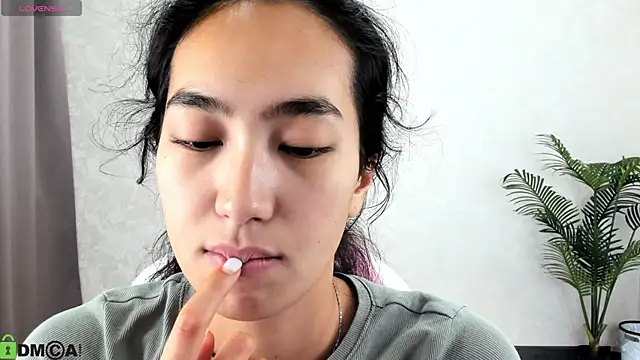 FlirtyAura online show from 11/13/25, 03:10