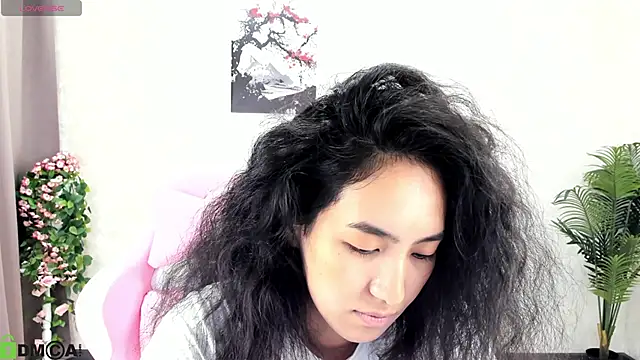 FlirtyAura online show from 10/27/25, 07:09