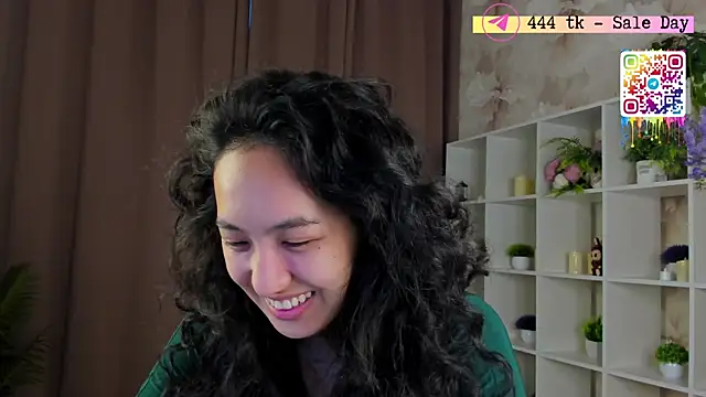 FlirtyAura online show from 06/02/26, 03:28