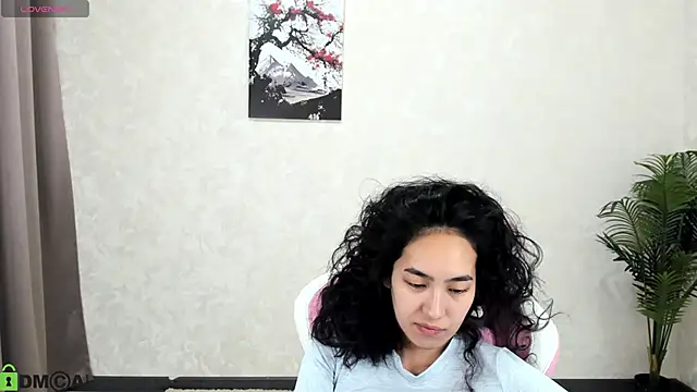 FlirtyAura online show from 11/07/25, 01:54