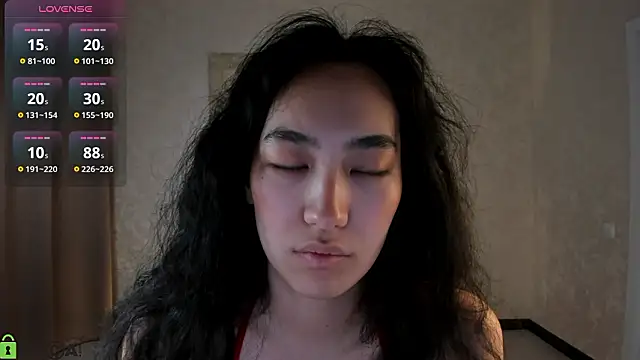 Snapshot of FlirtyAura chatting on 01/19/26, 03:32 FlirtyAura online show from 01/19/26, 03:32