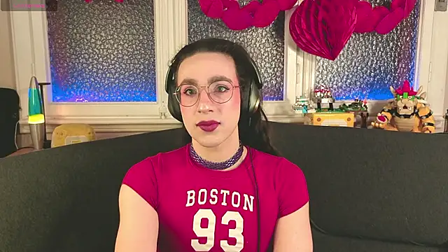 Snapshot of Zesty_Peach chatting on 02/13/26, 12:21 Zesty Peach online show from 02/13/26, 12:21