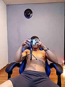 jhonny thes28 online show from 02/18/26, 03:04