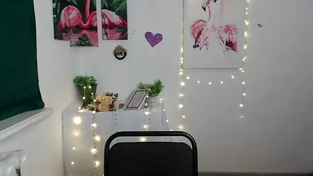 Anitka ani online show from 10/13/25, 05:42