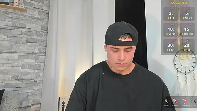 connorsmiith online show from 10/21/25, 02:38
