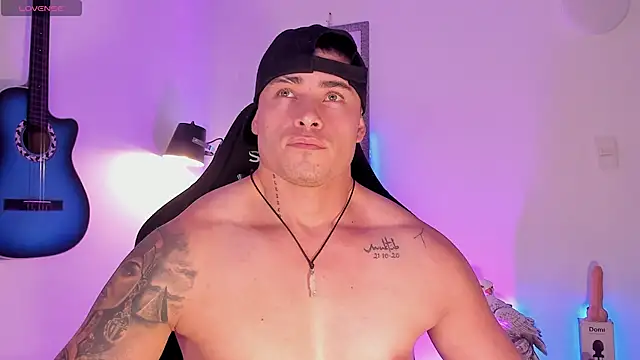 connorsmiith online show from 06/03/26, 02:33