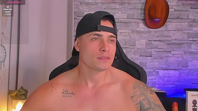 connorsmiith online show from 11/18/25, 12:15