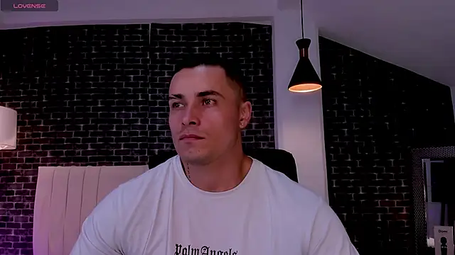 connorsmiith online show from 04/01/26, 12:24