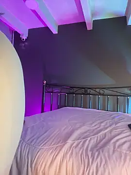 BellaFernandez   online show from 03/29/26, 11:56