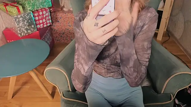 BarbieRichy online show from 11/28/25, 05:40