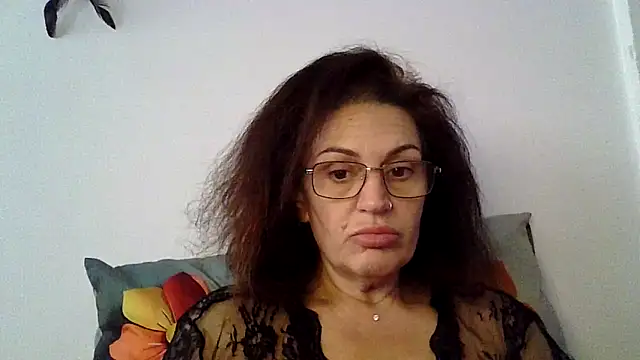 Snapshot of RubyyRosee chatting on 10/08/25, 01:34 RubyyRosee online show from 10/08/25, 01:34