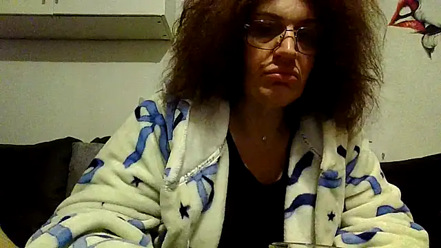 RubyyRosee online show from 02/05/26, 06:31