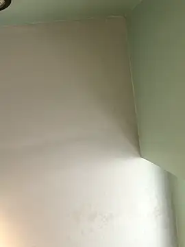 RubyyRosee online show from 11/23/25, 09:41