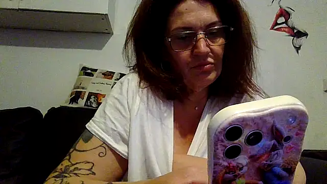 Snapshot of RubyyRosee chatting on 05/23/26, 05:28 RubyyRosee online show from 05/23/26, 05:28