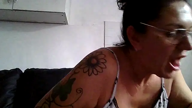 Snapshot of RubyyRosee chatting on 06/29/26, 08:54 RubyyRosee online show from 06/29/26, 08:54