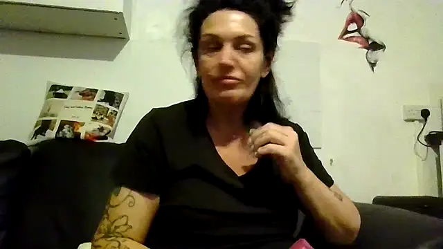 Snapshot of RubyyRosee chatting on 06/02/26, 05:18 RubyyRosee online show from 06/02/26, 05:18