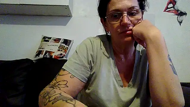 Snapshot of RubyyRosee chatting on 06/10/26, 05:19 RubyyRosee online show from 06/10/26, 05:19