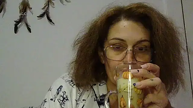 RubyyRosee online show from 11/15/25, 10:36