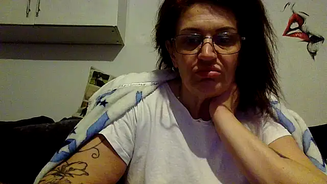 RubyyRosee online show from 03/15/26, 06:20