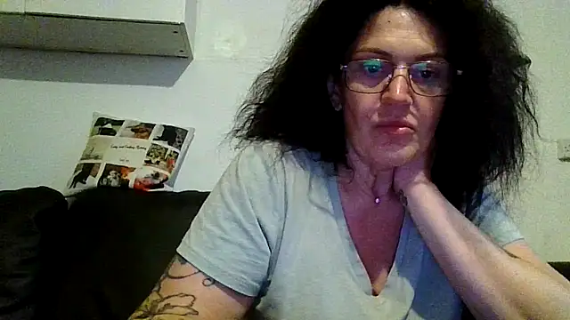 Snapshot of RubyyRosee chatting on 06/12/26, 05:16 RubyyRosee online show from 06/12/26, 05:16