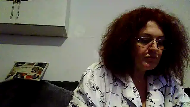 RubyyRosee online show from 04/01/26, 01:52