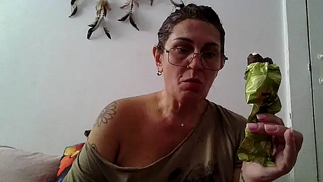 Snapshot of RubyyRosee chatting on 09/12/25, 04:18 RubyyRosee online show from 09/12/25, 04:18