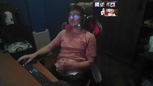 Snapshot of SVGUSSV chatting on 09/20/25, 02:05 SVGUSSV online show from 09/20/25, 02:05