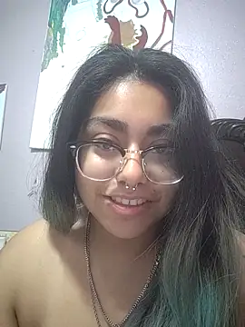 Lovelyrainn online show from 11/13/25, 12:31