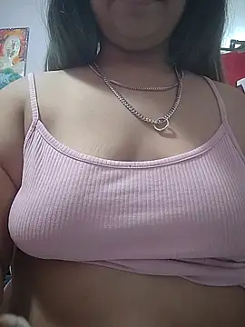 Lovelyrainn online show from 10/29/25, 02:10