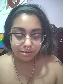 Lovelyrainn online show from 11/02/25, 12:32