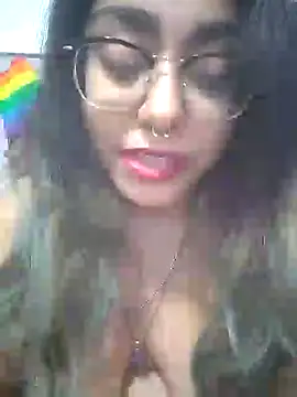 Lovelyrainn online show from 12/02/25, 01:39